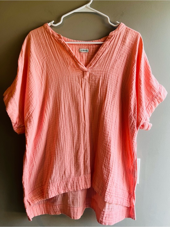 L.L. Bean Tops - L.L. Bean 100% Cotton Gauze V-Neck Tunic in Coral XL